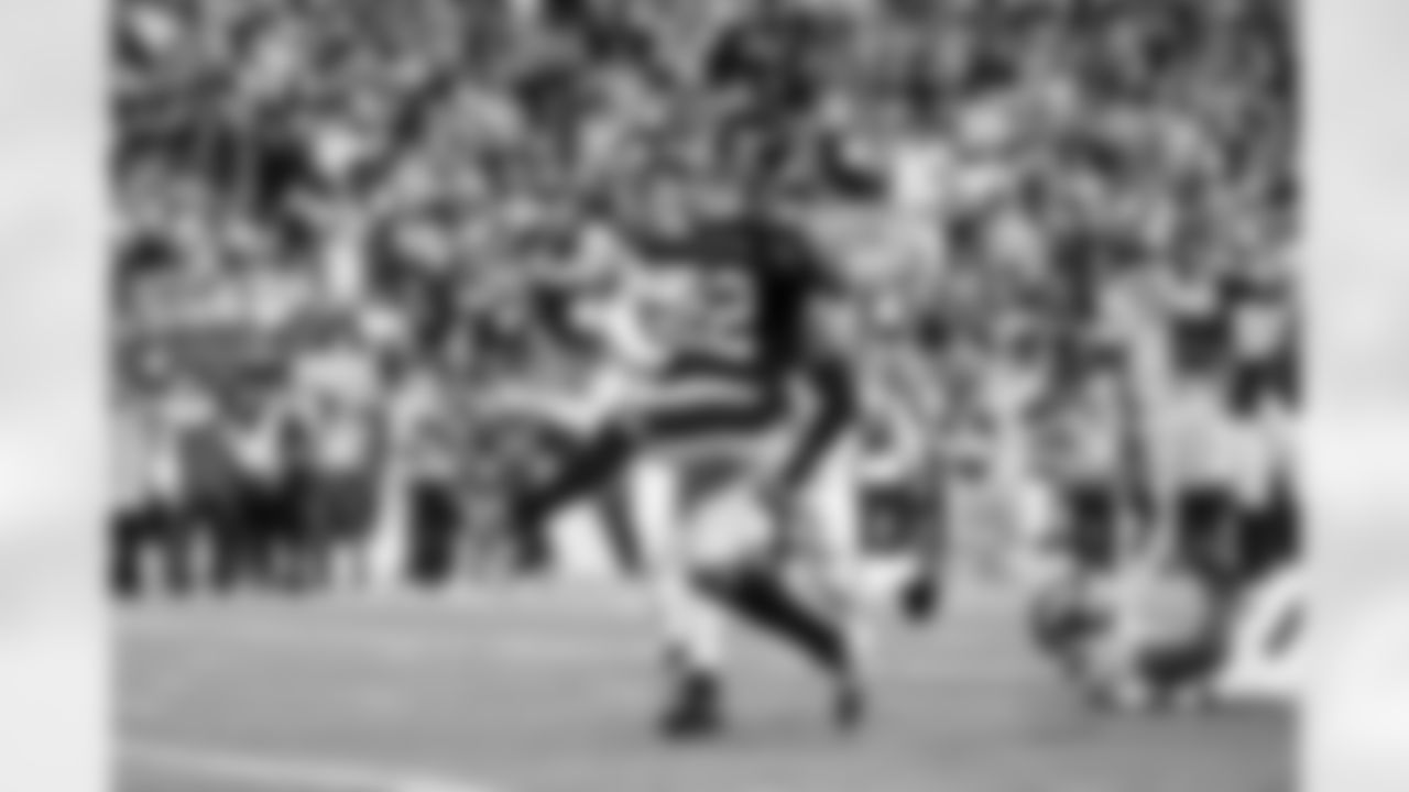 Pittsburgh Steelers running back Najee Harris (22) during a regular season game between the Pittsburgh Steelers and the New York Jets, Sunday, Oct. 20, 2024 in Pittsburgh, PA. (Karl Roser / Pittsburgh Steelers)