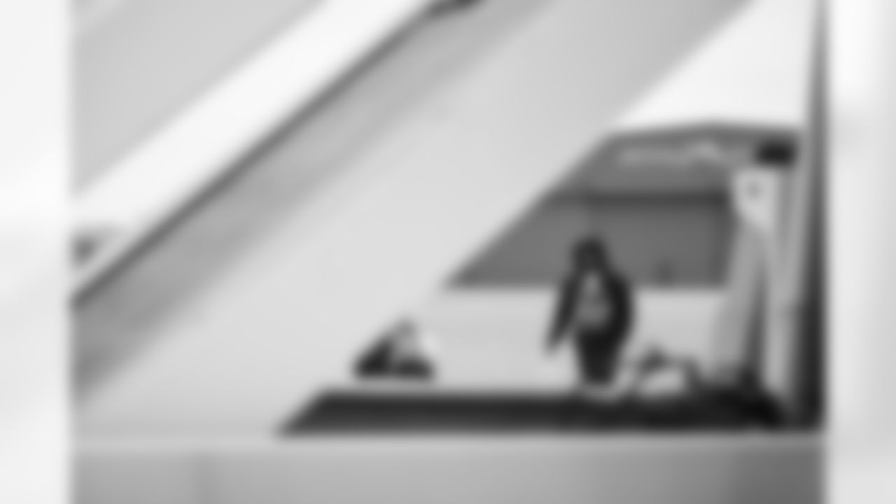 Pittsburgh Steelers running back Kenneth Gainwell (14) travels to Baltimore on Saturday, Dec. 6, 2025 for the Week 14 regular season matchup against the Baltimore Ravens. (Alysa Rubin / Pittsburgh Steelers)