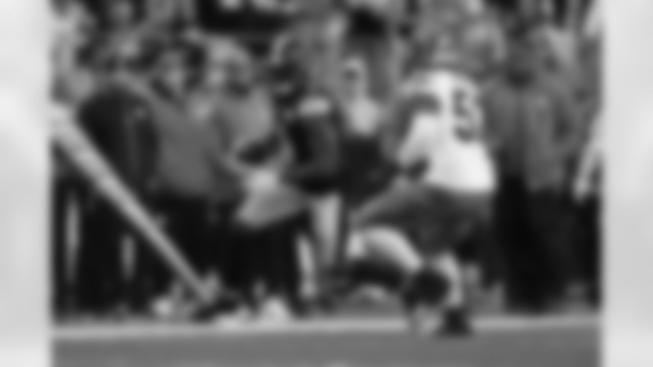 Pittsburgh Steelers wide receiver DK Metcalf (4) during a regular season game between the Pittsburgh Steelers and the Cincinnati Bengals, Sunday, Nov. 16, 2025 in Pittsburgh, PA. (Harrison Barden / Pittsburgh Steelers)