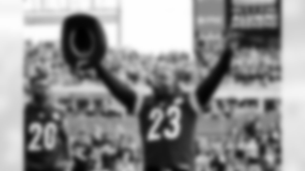 The Pittsburgh Steelers celebrated the 20th anniversary of Super Bowl XL during halftime of a regular season game between the Pittsburgh Steelers and the Indianapolis Colts, Sunday, Nov. 2, 2025 in Pittsburgh, PA. (Karl Roser / Pittsburgh Steelers)