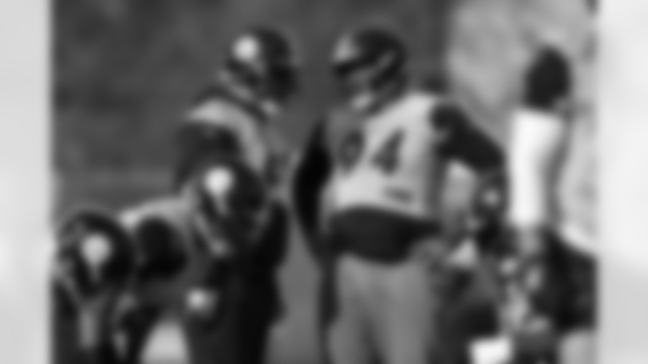 Pittsburgh Steelers defensive end Yahya Black (94) and Pittsburgh Steelers defensive tackle Cameron Heyward (97) during practice at the UPMC Rooney Sports Complex preparing for a Week 10 matchup against the Los Angeles Chargers, Wednesday, Nov. 5, 2025 in Pittsburgh, PA. (Alysa Rubin / Pittsburgh Steelers)