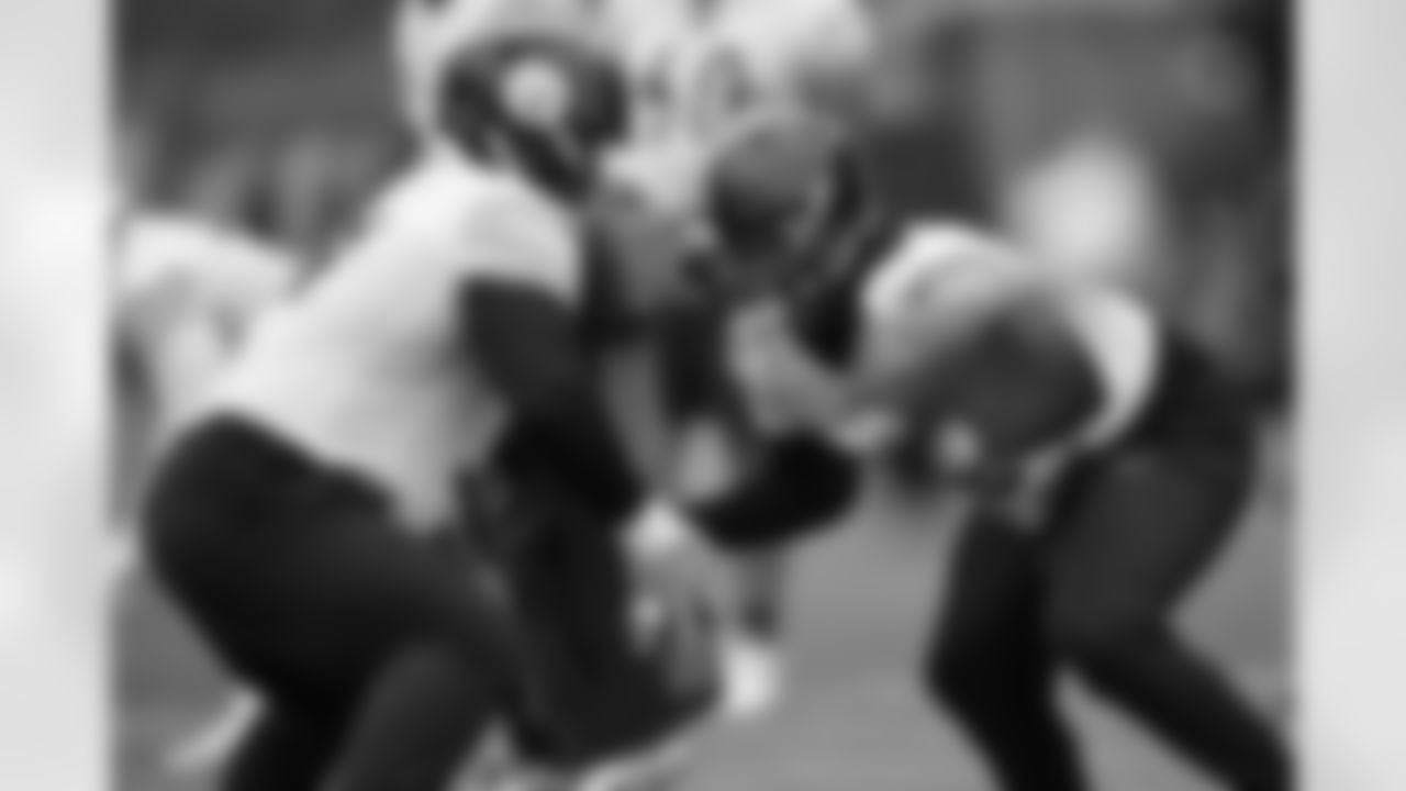 Pittsburgh Steelers center Zach Frazier (54) and Pittsburgh Steelers center Ryan McCollum (62) during practice at the UPMC Rooney Sports Complex preparing for a Week 12 matchup against the Chicago Bears, Friday, Nov. 21, 2025 in Pittsburgh, PA. (Alysa Rubin / Pittsburgh Steelers)