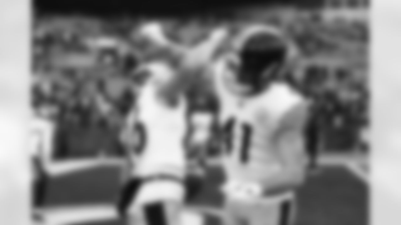 Pittsburgh Steelers wide receiver Adam Thielen (16) and Pittsburgh Steelers linebacker Payton Wilson (41) during a regular season game between the Pittsburgh Steelers and the Baltimore Ravens, Sunday, Dec. 7, 2025 in Baltimore, MD. (Jared Wickerham / Pittsburgh Steelers)