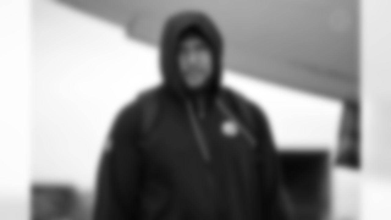 Pittsburgh Steelers offensive tackle Troy Fautanu (76) travels to Charlotte on Wednesday August 20, 2025 for the Week 3 preseason matchup against the Carolina Panthers. (Karl Roser / Pittsburgh Steelers)
