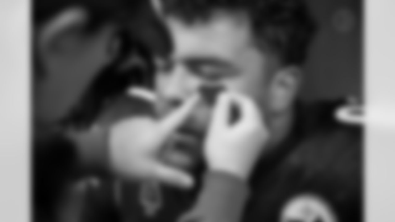 Pittsburgh Steelers defensive tackle Cameron Heyward (97) prior to a regular season game between the Pittsburgh Steelers and the Cincinnati Bengals, Sunday, Nov. 16, 2025 in Pittsburgh, PA. The Steelers defeated the Bengals 34-12. (Karl Roser / Pittsburgh Steelers)