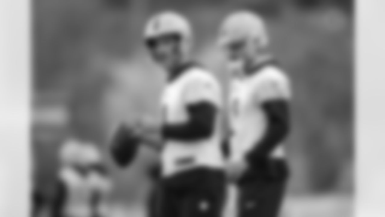 Pittsburgh Steelers quarterback Aaron Rodgers (8) during practice at the UPMC Rooney Sports Complex preparing for a Week 8 matchup against the Green Bay Packers, Friday, Oct. 24, 2025 in Pittsburgh, PA. (Alysa Rubin / Pittsburgh Steelers)