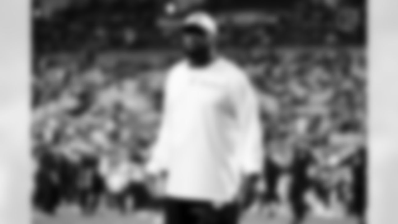 Pittsburgh Steelers head coach Mike Tomlin prior to a regular season game between the Pittsburgh Steelers and the Dallas Cowboys, Sunday, Oct. 6, 2024 in Pittsburgh, PA. (Karl Roser / Pittsburgh Steelers)