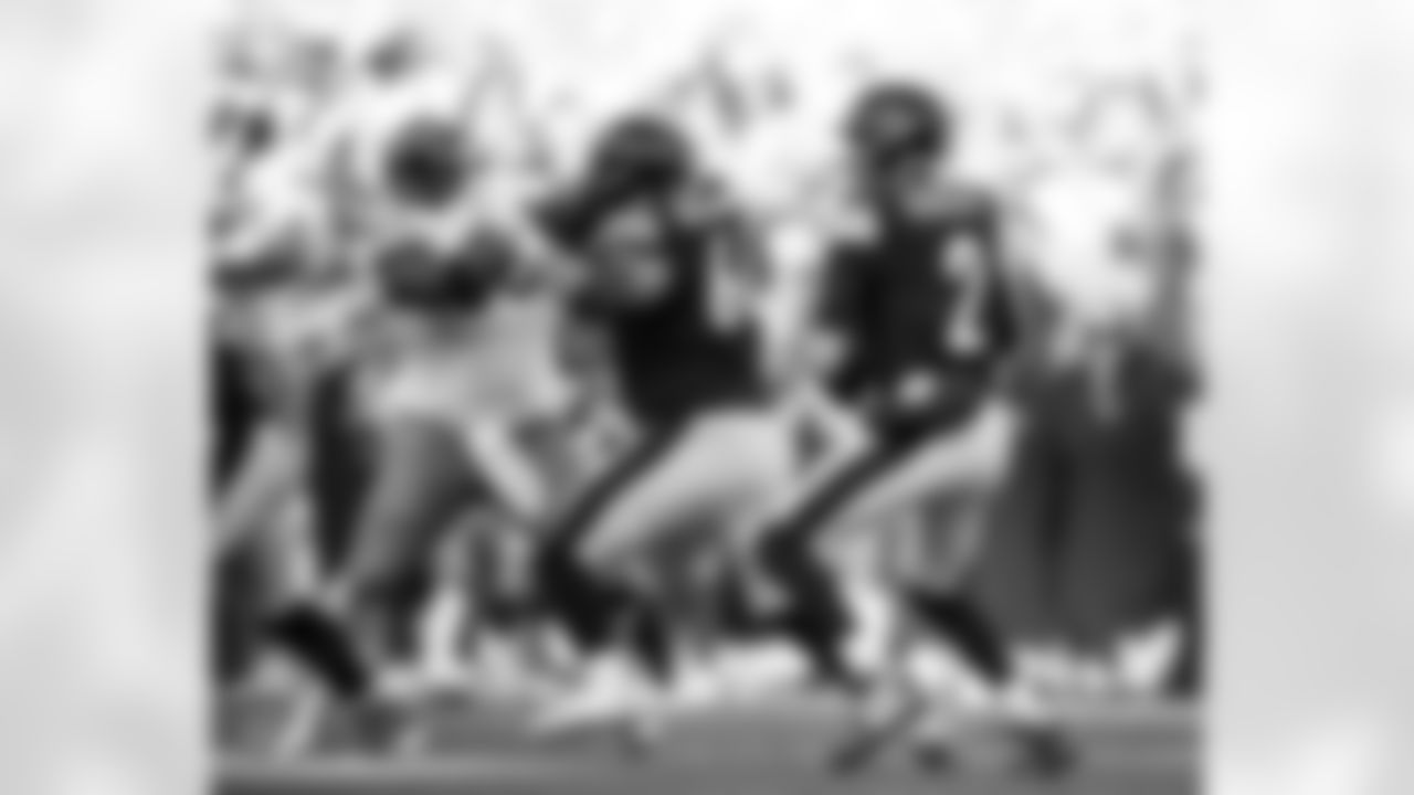 Pittsburgh Steelers quarterback Mason Rudolph (2) and Pittsburgh Steelers guard Mason McCormick (66) during a regular season game between the Pittsburgh Steelers and the Cincinnati Bengals, Sunday, Nov. 16, 2025 in Pittsburgh, PA. The Steelers defeated the Bengals 34-12. (Karl Roser / Pittsburgh Steelers)