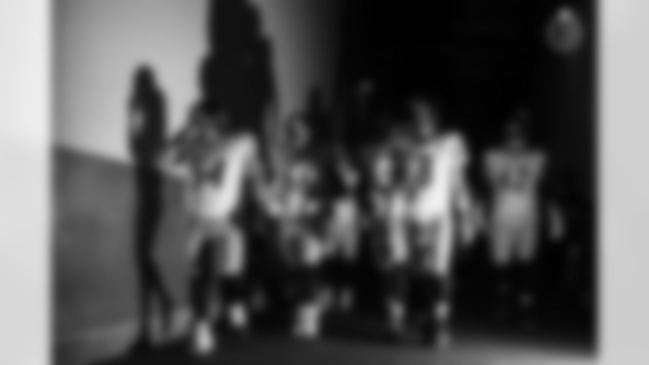 Pittsburgh Steelers center Zach Frazier (54)  Pittsburgh Steelers guard Mason McCormick (66) Pittsburgh Steelers quarterback Aaron Rodgers (8) Pittsburgh Steelers quarterback Mason Rudolph (2) Pittsburgh Steelers center Ryan McCollum (62) during a regular season game between the Pittsburgh Steelers and the Los Angeles Chargers, Sunday, Nov. 9, 2025 in Inglewood, CA. (Karl Roser / Pittsburgh Steelers)