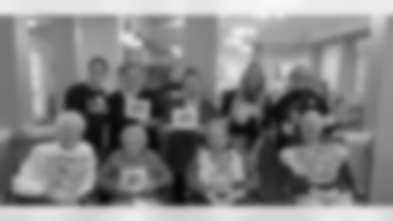 SNUTraditions_HereWeGoSigns_Jan122024234PM_Cicuto_Christa_97494590_IMG_5271.jpeg_97494590_IMG_5271