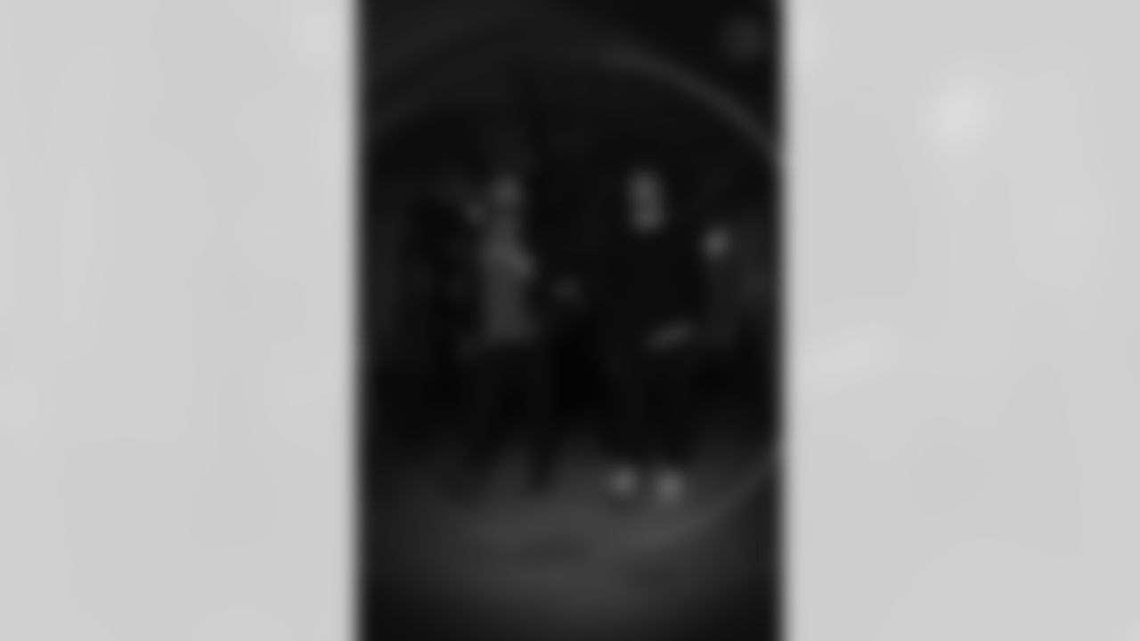 Pittsburgh Steelers defensive end Logan Lee (91) and Pittsburgh Steelers linebacker Payton Wilson (41) during a regular season game between the Pittsburgh Steelers and the Baltimore Ravens, Sunday, Dec. 7, 2025 in Baltimore, MD. (Alysa Rubin / Pittsburgh Steelers)