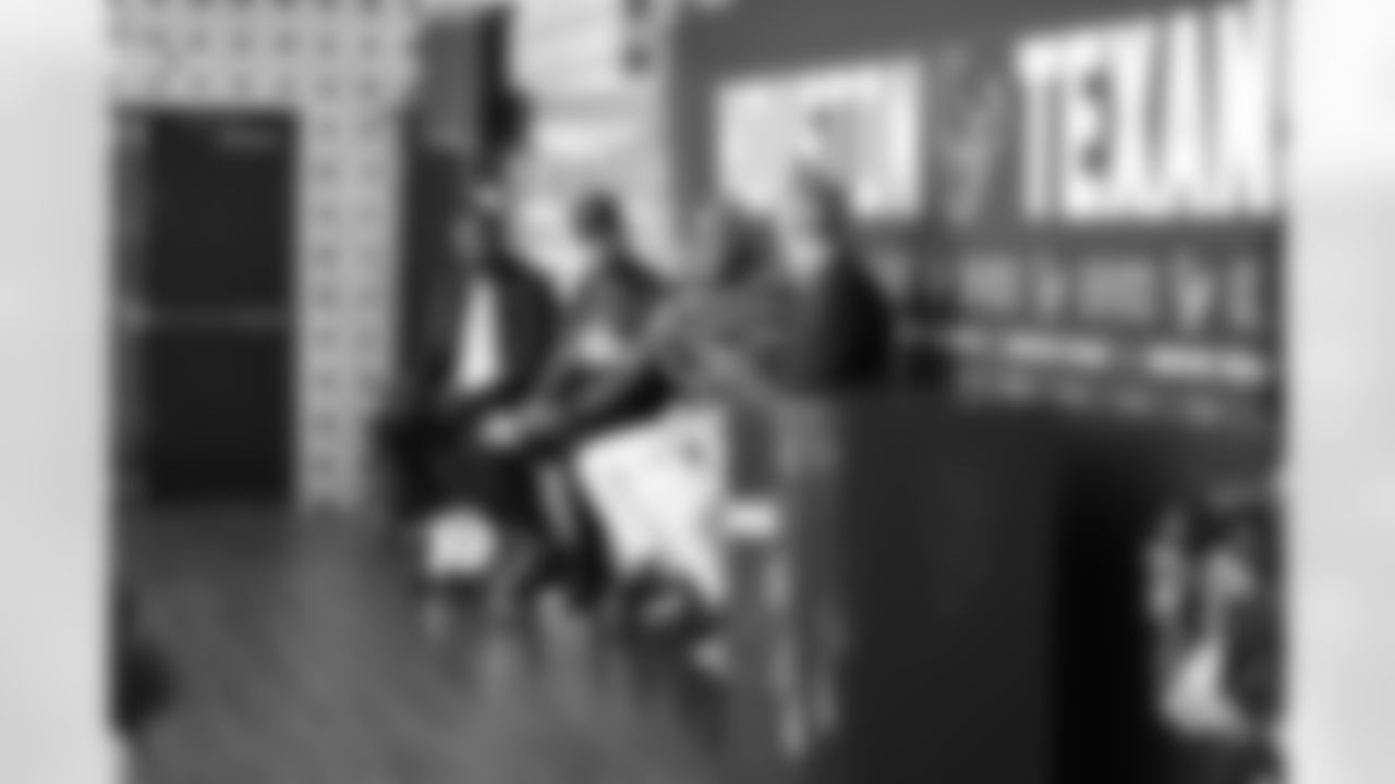 An image from the November 7th, 2025 Gridiron Heroes Luncheon at NRG Stadium in Houston, TX.