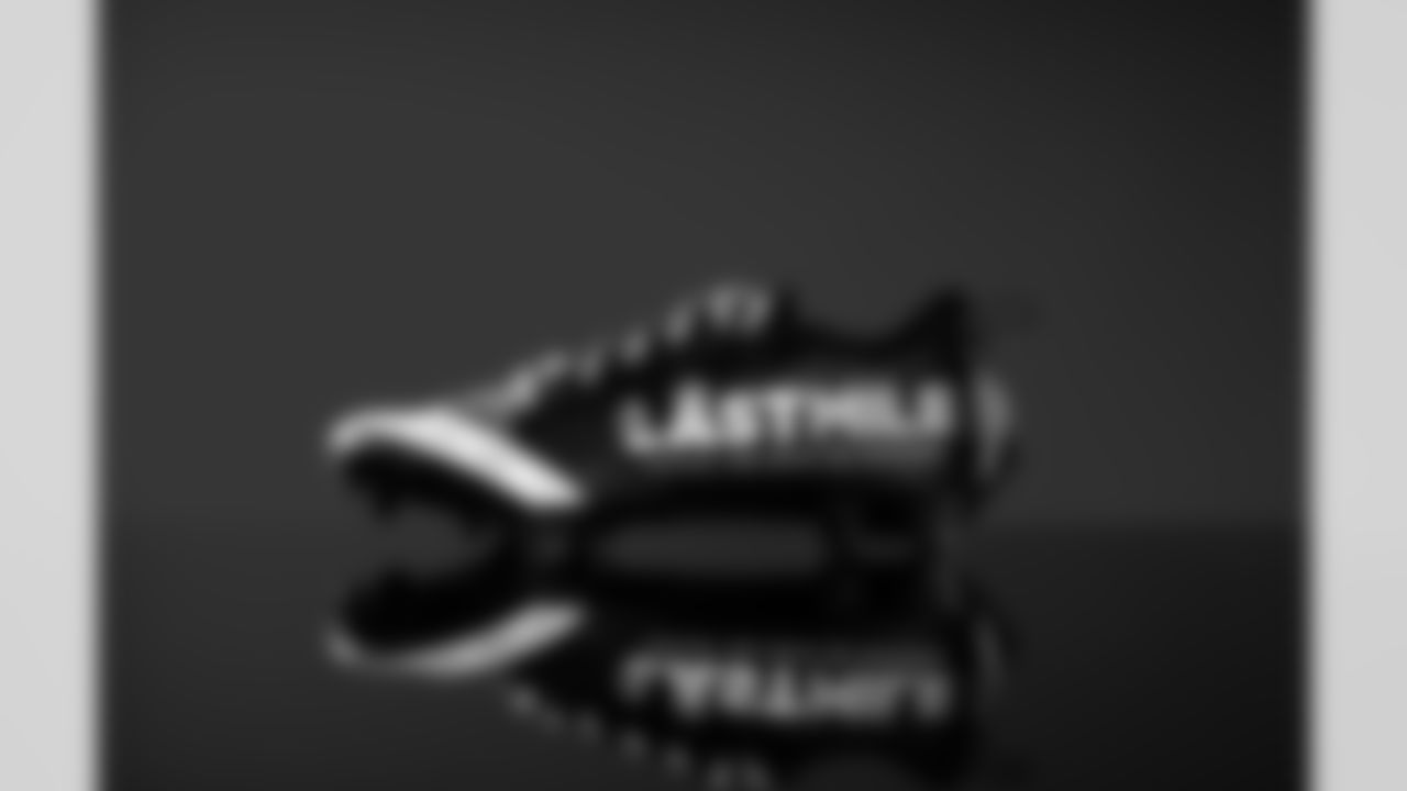 XavierHutchinson_2025_1114_Photoshoot_MCMC_9042