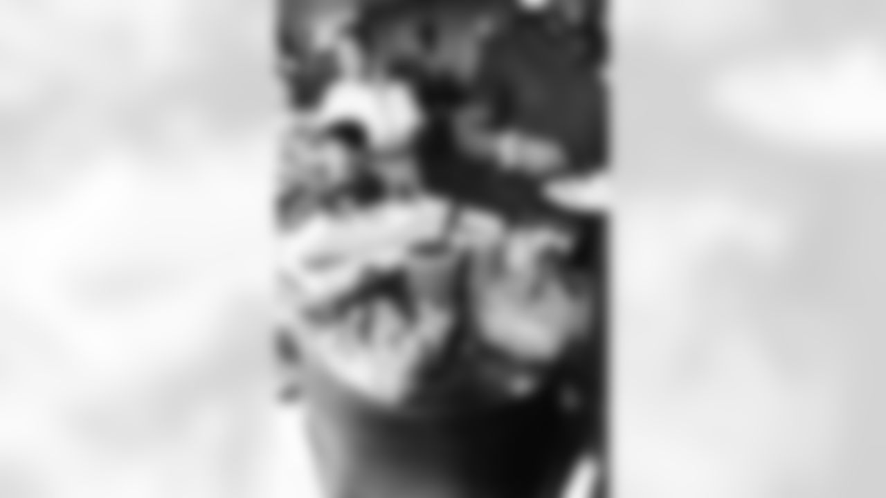 An image from the November 7th, 2025 Gridiron Heroes Luncheon at NRG Stadium in Houston, TX.