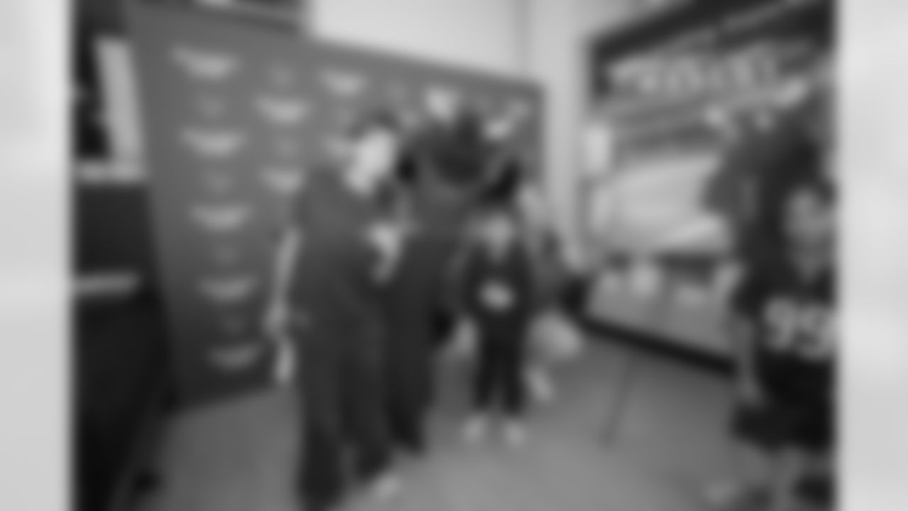 An image from the December 10th, 2024 Bedtime Stories with TORO at Mattress Firm in Houston, TX.