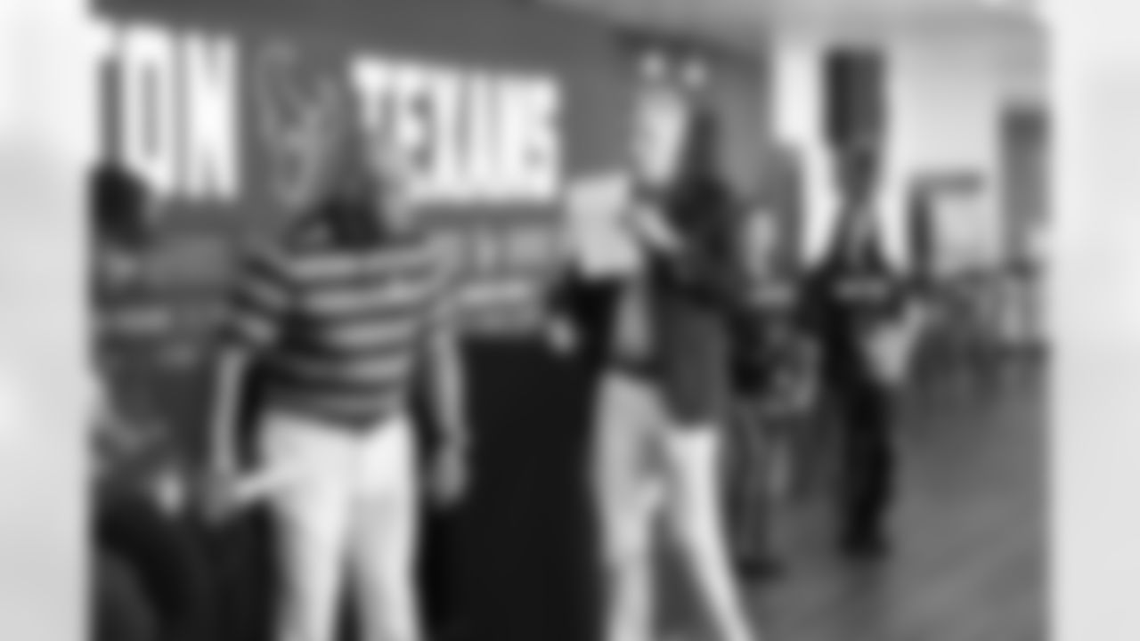 An image from the November 7th, 2025 Gridiron Heroes Luncheon at NRG Stadium in Houston, TX.