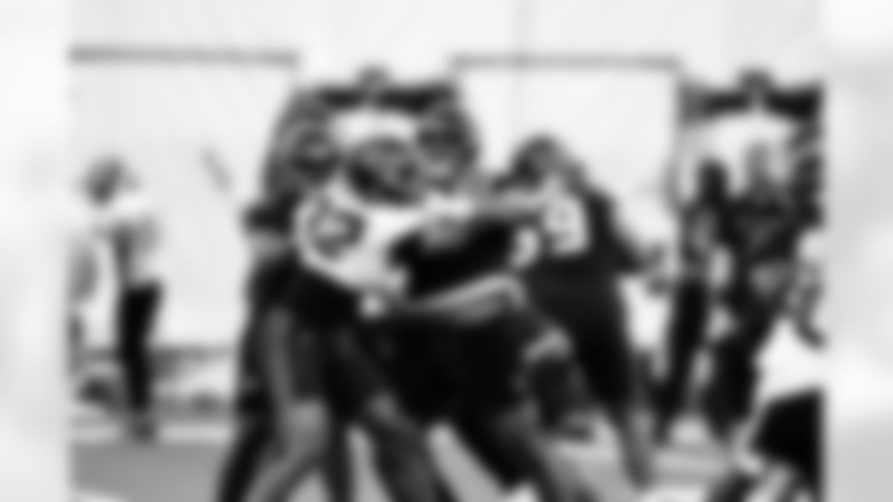 2025_0528_OffseasonOTA_Practice1_0138
