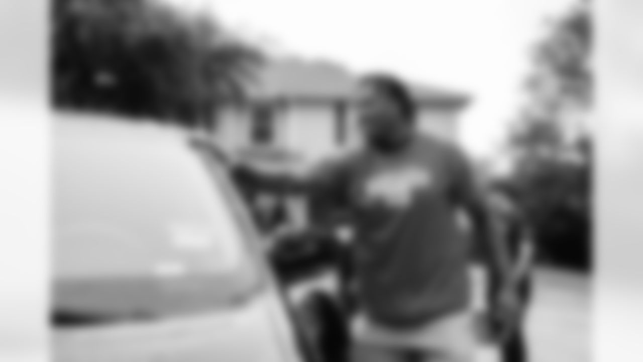 An image from the May 20, 2023 Texans Care Volunteer Day location, Casa de Esperanza.