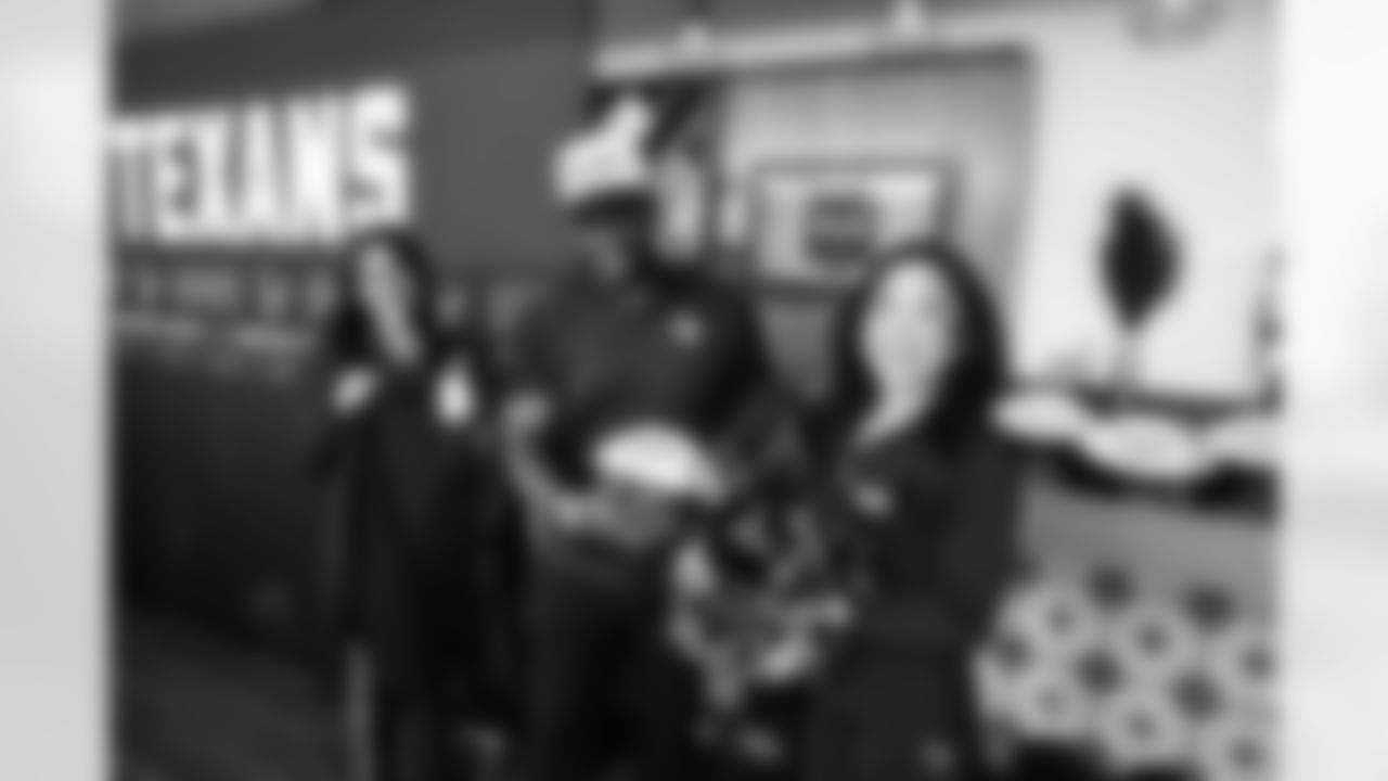 An image from the November 7th, 2025 Gridiron Heroes Luncheon at NRG Stadium in Houston, TX.