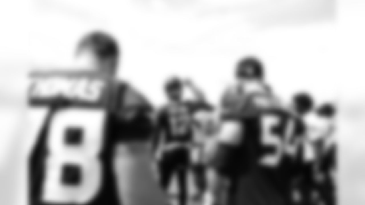 An image from the June 3rd, 2025 Offseason OTA Practice 3 in Houston, TX.