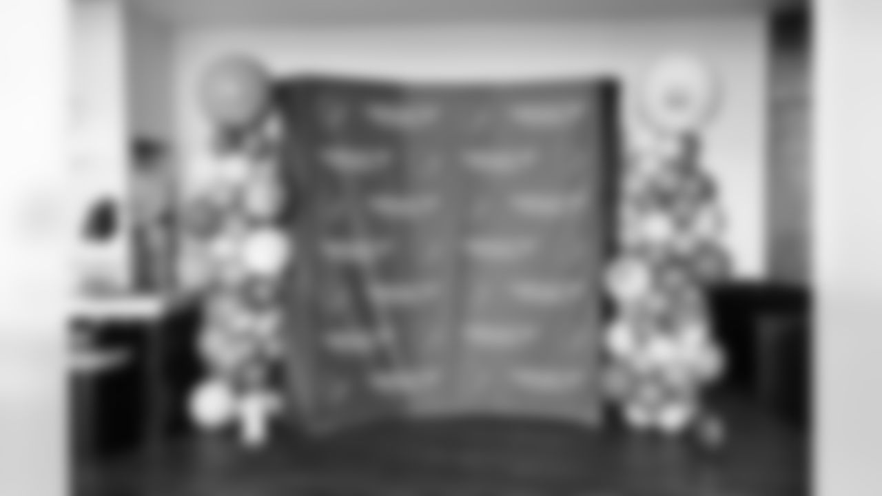 An image from the November 7th, 2025 Gridiron Heroes Luncheon at NRG Stadium in Houston, TX.