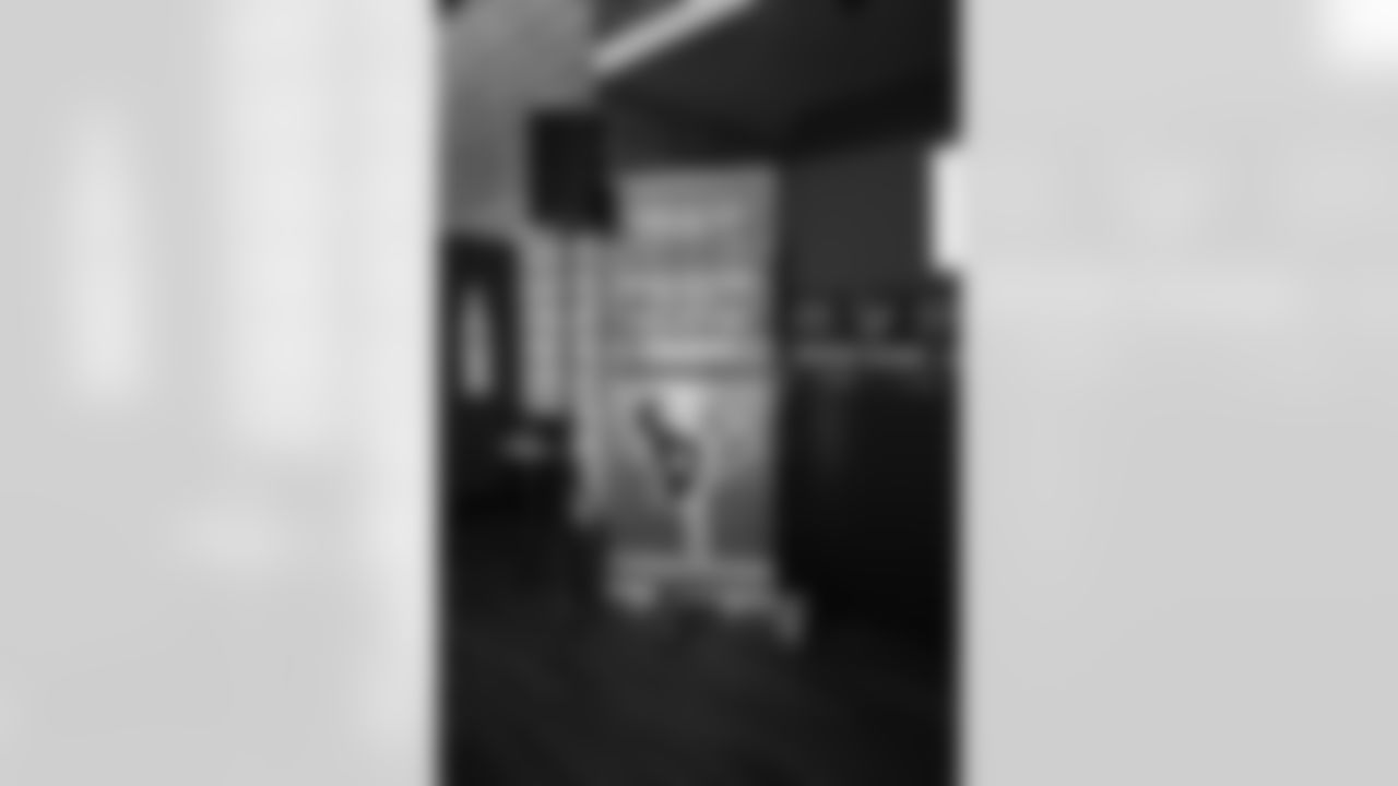 An image from the November 7th, 2025 Gridiron Heroes Luncheon at NRG Stadium in Houston, TX.