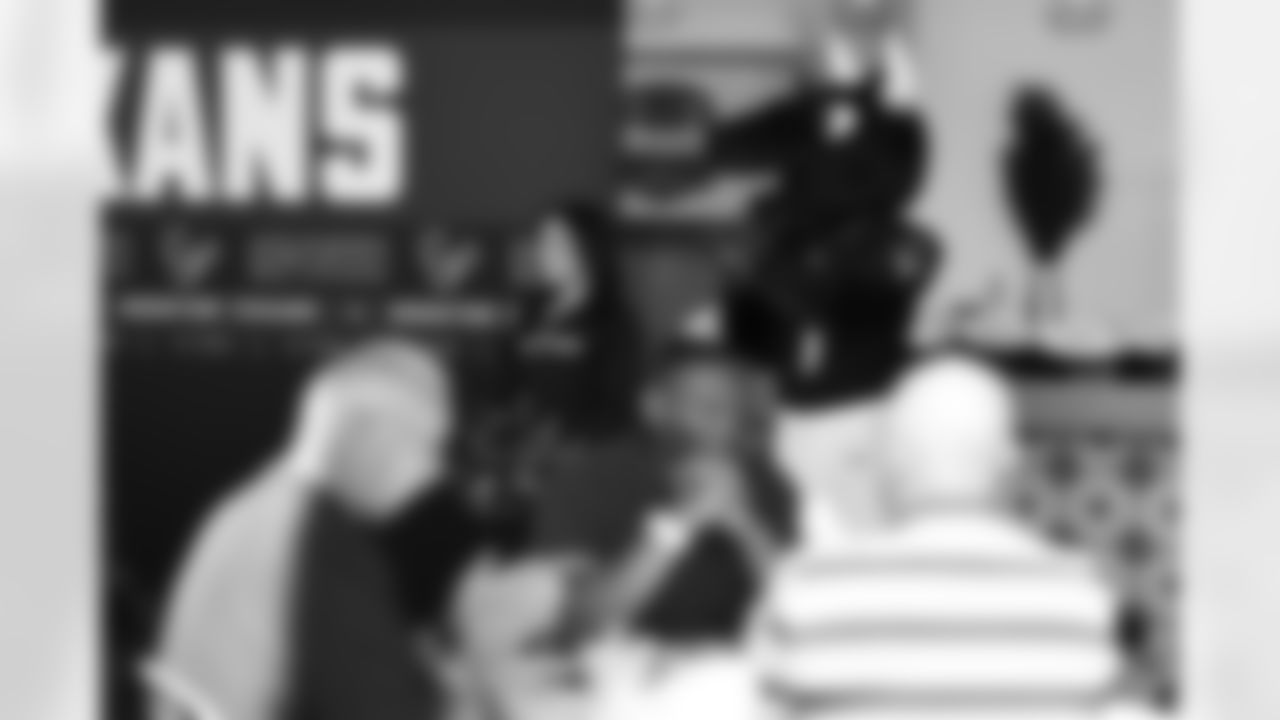 An image from the November 7th, 2025 Gridiron Heroes Luncheon at NRG Stadium in Houston, TX.