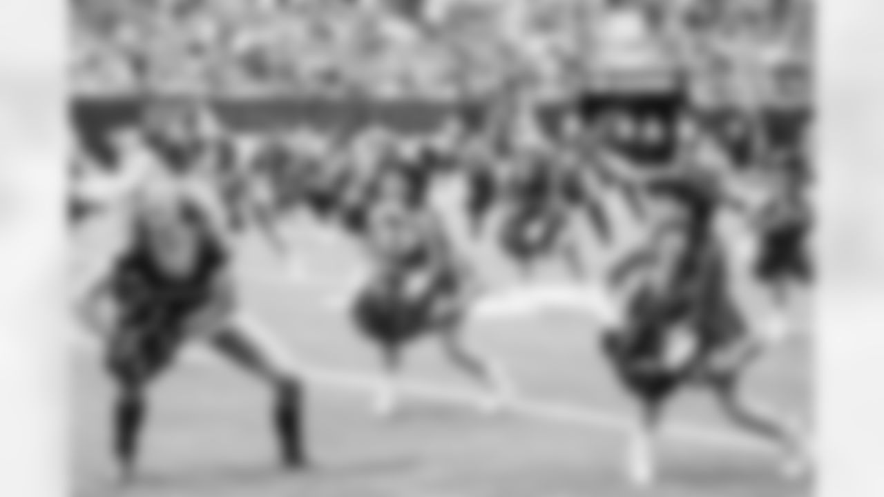 An image from the November 2nd, 2025 regular season week 9 home game against the Denver Broncos at NRG Stadium in Houston, TX. The Texans lost 15-18.