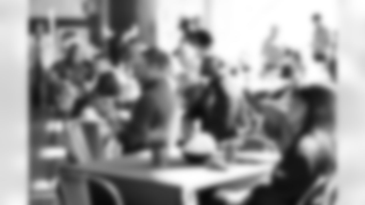 An image from the November 7th, 2025 Gridiron Heroes Luncheon at NRG Stadium in Houston, TX.