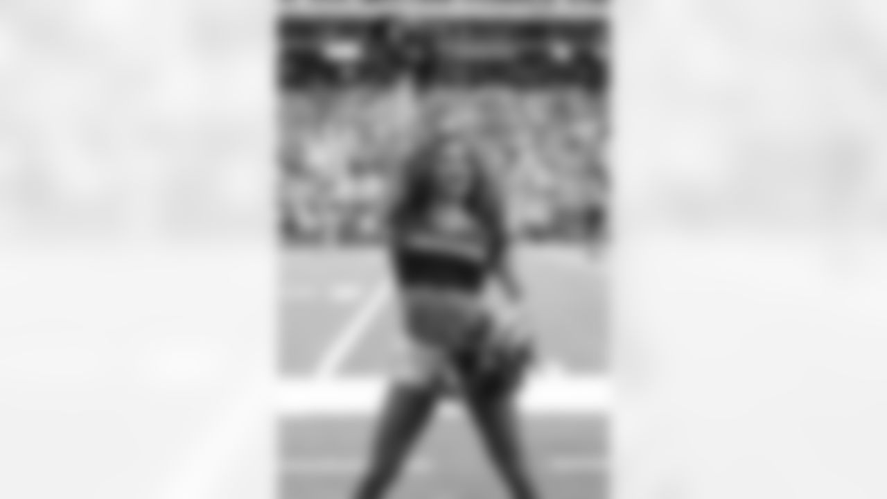 An image from the November 2nd, 2025 regular season week 9 home game against the Denver Broncos at NRG Stadium in Houston, TX. The Texans lost 15-18.