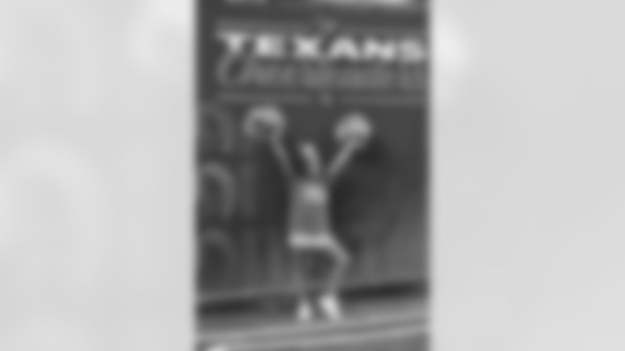 An image from the Texans Jr Cheerleader rehearsal ahead of their  performance during Sunday's Houston Texans vs Arizona Cardinals pregame festivities.