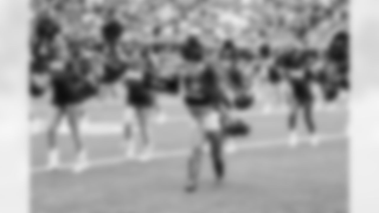 An image from the November 2nd, 2025 regular season week 9 home game against the Denver Broncos at NRG Stadium in Houston, TX. The Texans lost 15-18.