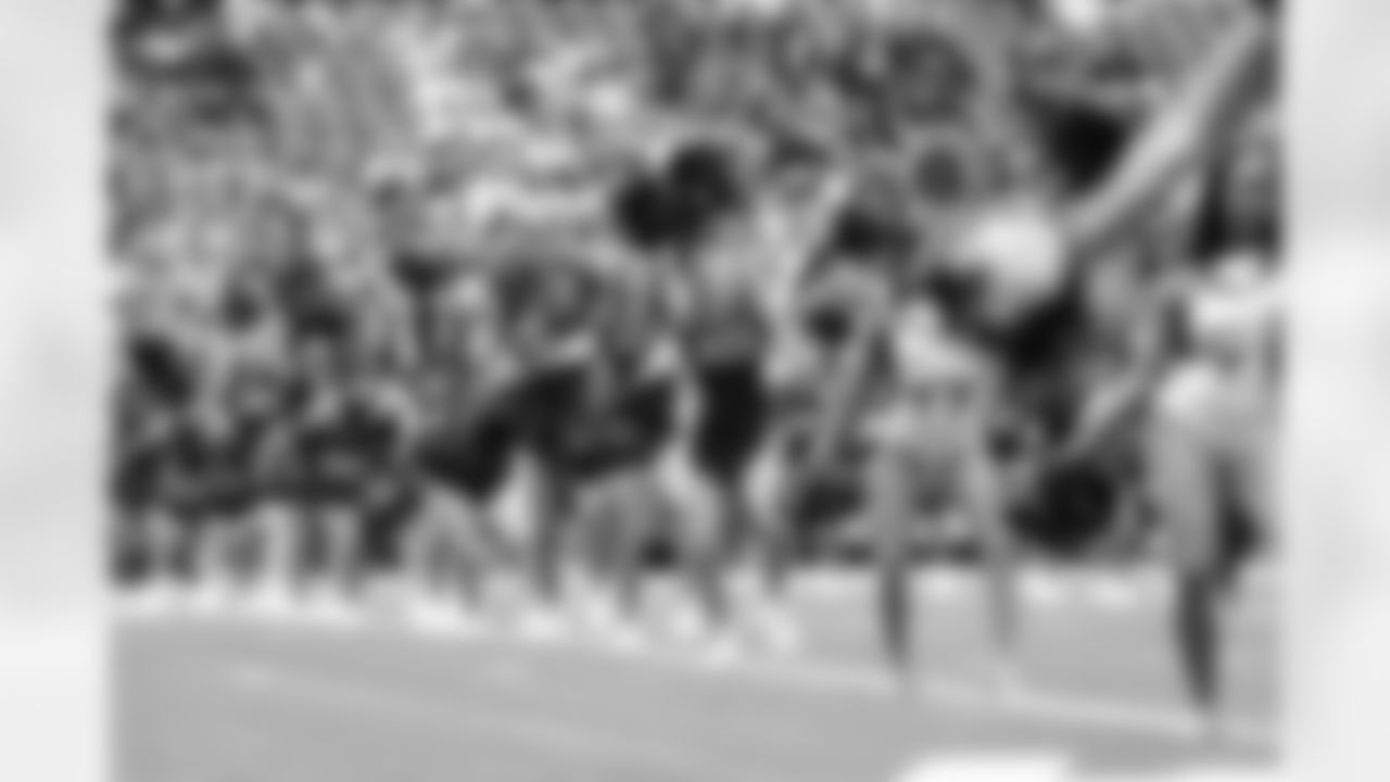 An image from the November 2nd, 2025 regular season week 9 home game against the Denver Broncos at NRG Stadium in Houston, TX. The Texans lost 15-18.