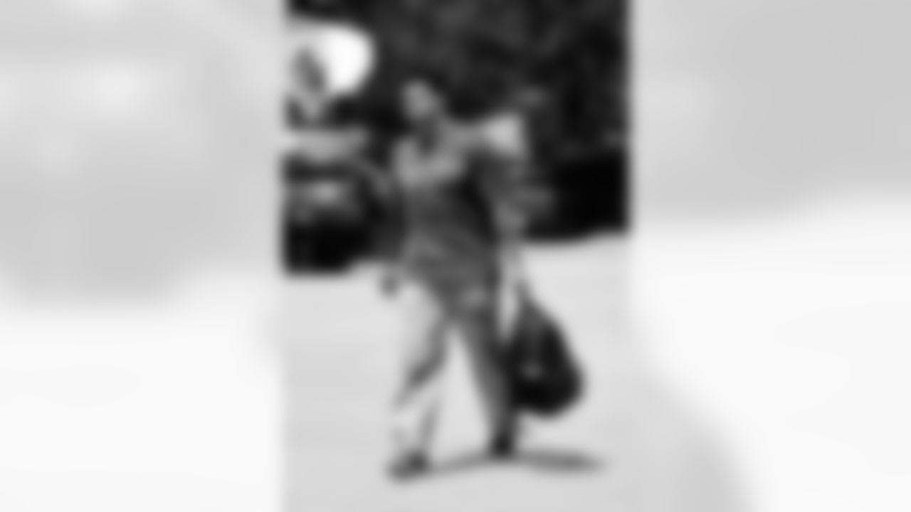 _JM40198