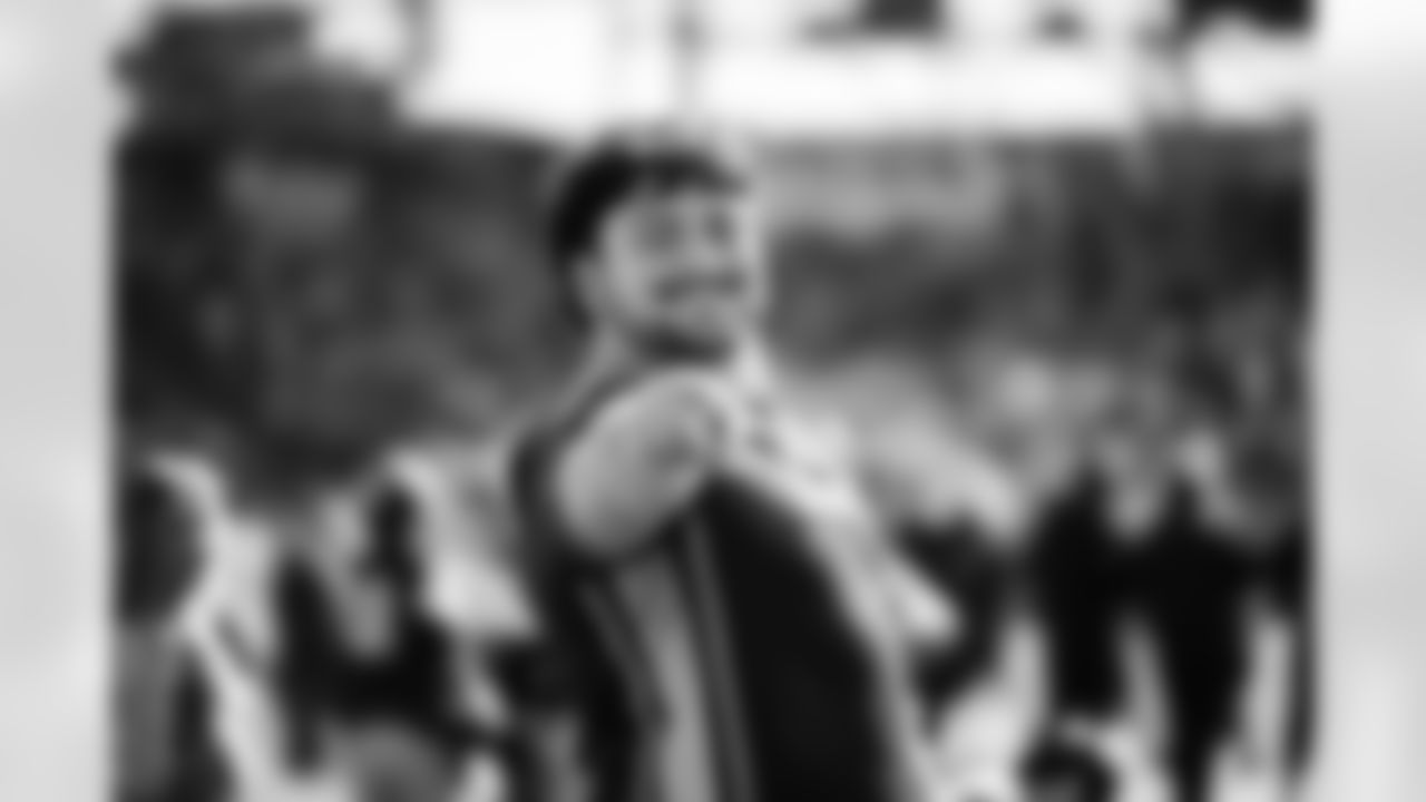 Tennessee Titans Cheerleaders during the game between the Tennessee Titans and the Seattle Seahawks at Nissan Stadium on November 23, 2025 in Nashville, TN. Photo By Kaitlyn Hungerford/Tennessee Titans