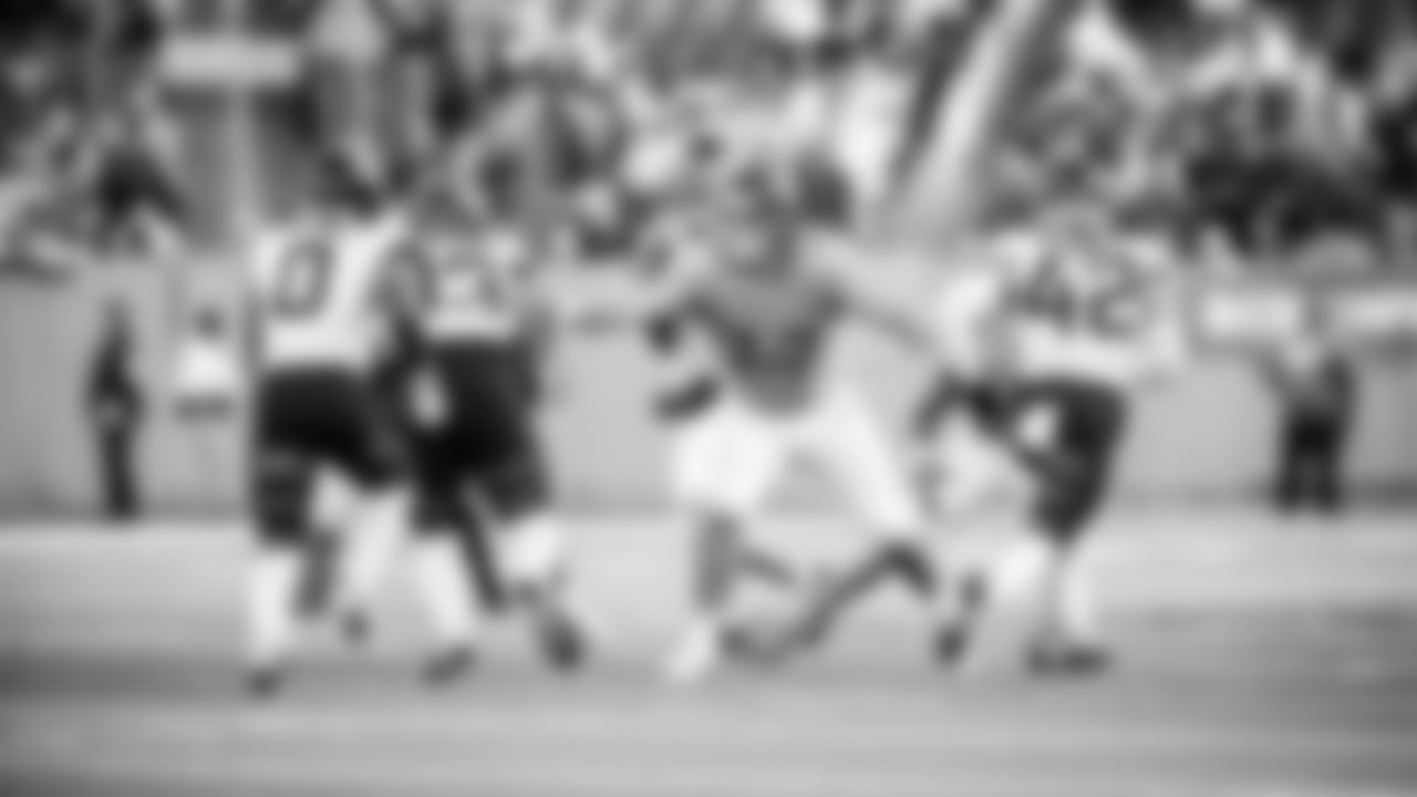 The Tennessee Titans and the Jacksonville Jaguars compete at Nissan Stadium on November 30, 2025 in Nashville, TN. Photo By Beau Brune/Tennessee Titans