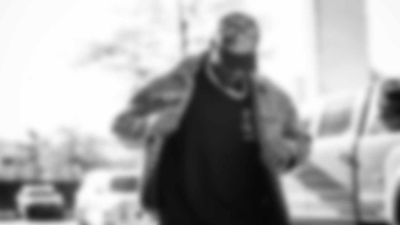 The Tennessee Titans and the Kansas City Chiefs compete at Nissan Stadium on December 21, 2025 in Nashville, TN. Photo By Donald Page/Tennessee Titans