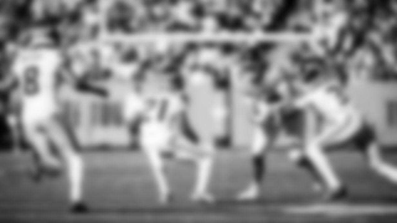 The Tennessee Titans and the Seattle Seahawks compete at Nissan Stadium on November 23, 2025 in Nashville, TN. Photo By Jessie Rogers/Tennessee Titans