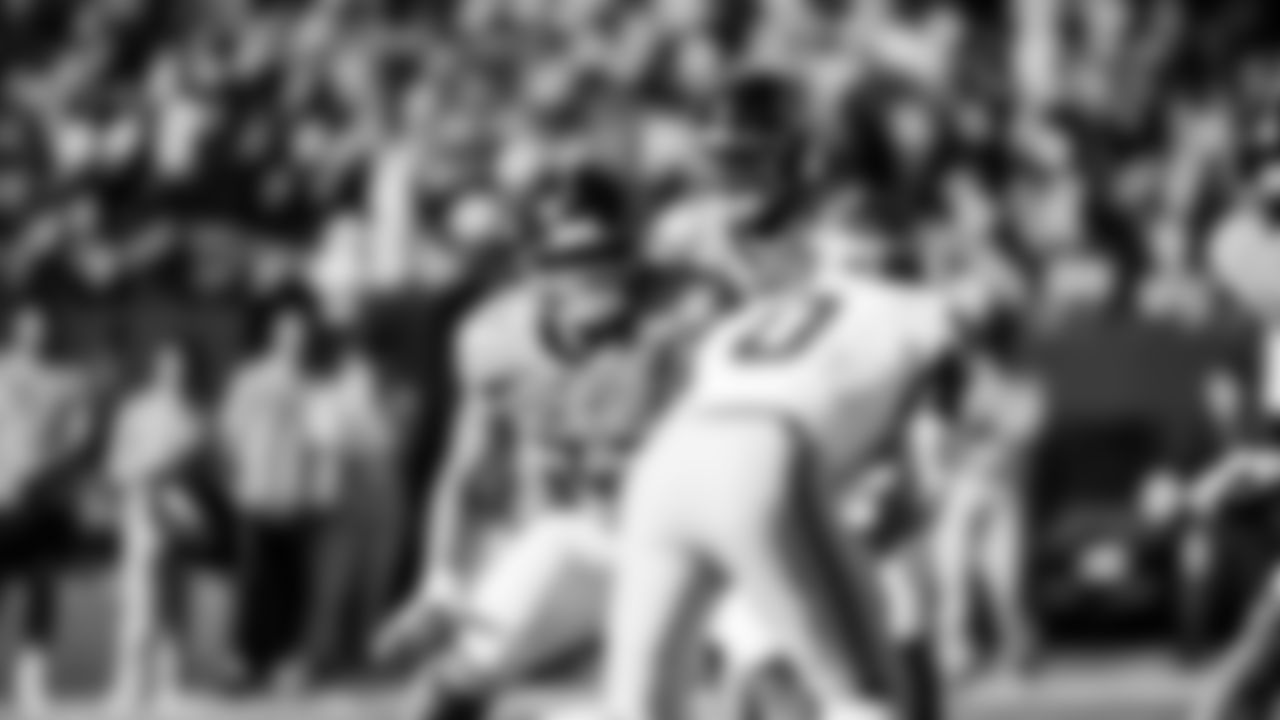 The Tennessee Titans and the Seattle Seahawks compete at Nissan Stadium on November 23, 2025 in Nashville, TN. Photo By Jessie Rogers/Tennessee Titans