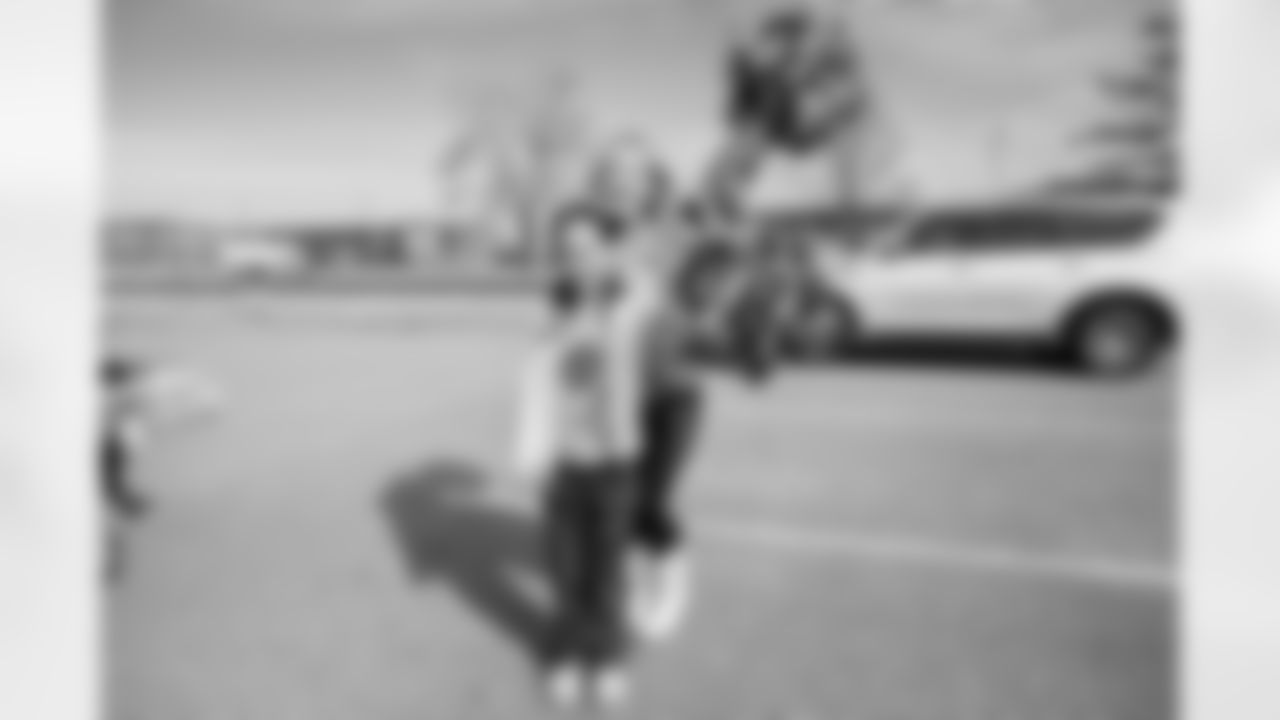 Salute to Service Tailgate on November 13, 2025 in Nashville, TN. Photo By Beau Brune/Tennessee Titans