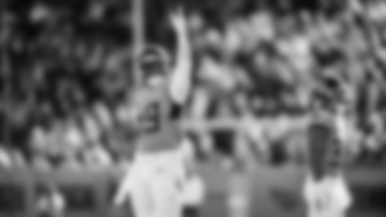 The Tennessee Titans and the Kansas City Chiefs compete at Nissan Stadium on December 21, 2025 in Nashville, TN. Photo By Jessie Rogers/Tennessee Titans