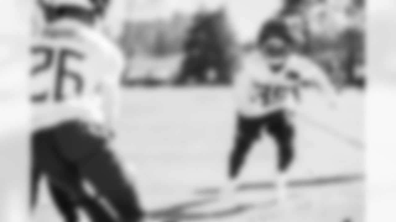 Cornerback Kaiir Elam #35 of the Tennessee Titans during practice at the Ascension Saint Thomas Sports Park on November 26, 2025 in Nashville, TN. Photo By Donald Page/Tennessee Titans