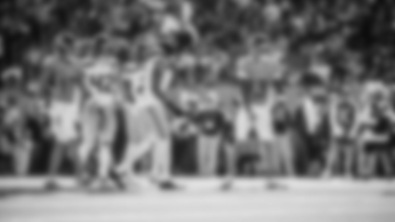 The Tennessee Titans and the Seattle Seahawks compete at Nissan Stadium on November 23, 2025 in Nashville, TN. Photo By Jessie Rogers/Tennessee Titans