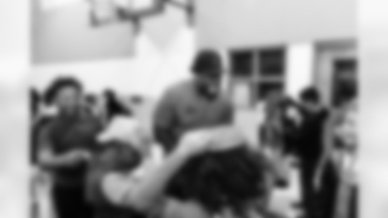 Defensive end Sebastian Joseph-Day #69 of the Tennessee Titans partners with Backfield In Motion to throw a Halloween Party for youth at Amqui Elementary School on October 21, 2025 in Nashville, TN. Photo By Jessie Rogers/Tennessee Titans