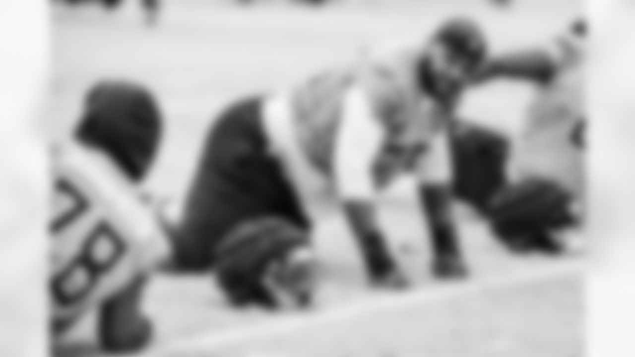 Tackle Dan Moore Jr. #75 of the Tennessee Titans during practice at the Ascension Saint Thomas Sports Park on December 26, 2025 in Nashville, TN. Photo By Donald Page/Tennessee Titans