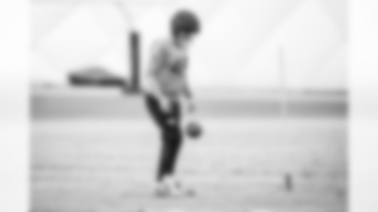 Longsnapper Morgan Cox #46 of the Tennessee Titans during practice at the Ascension Saint Thomas Sports Park on December 10, 2025 in Nashville, TN. Photo By Donald Page/Tennessee Titans