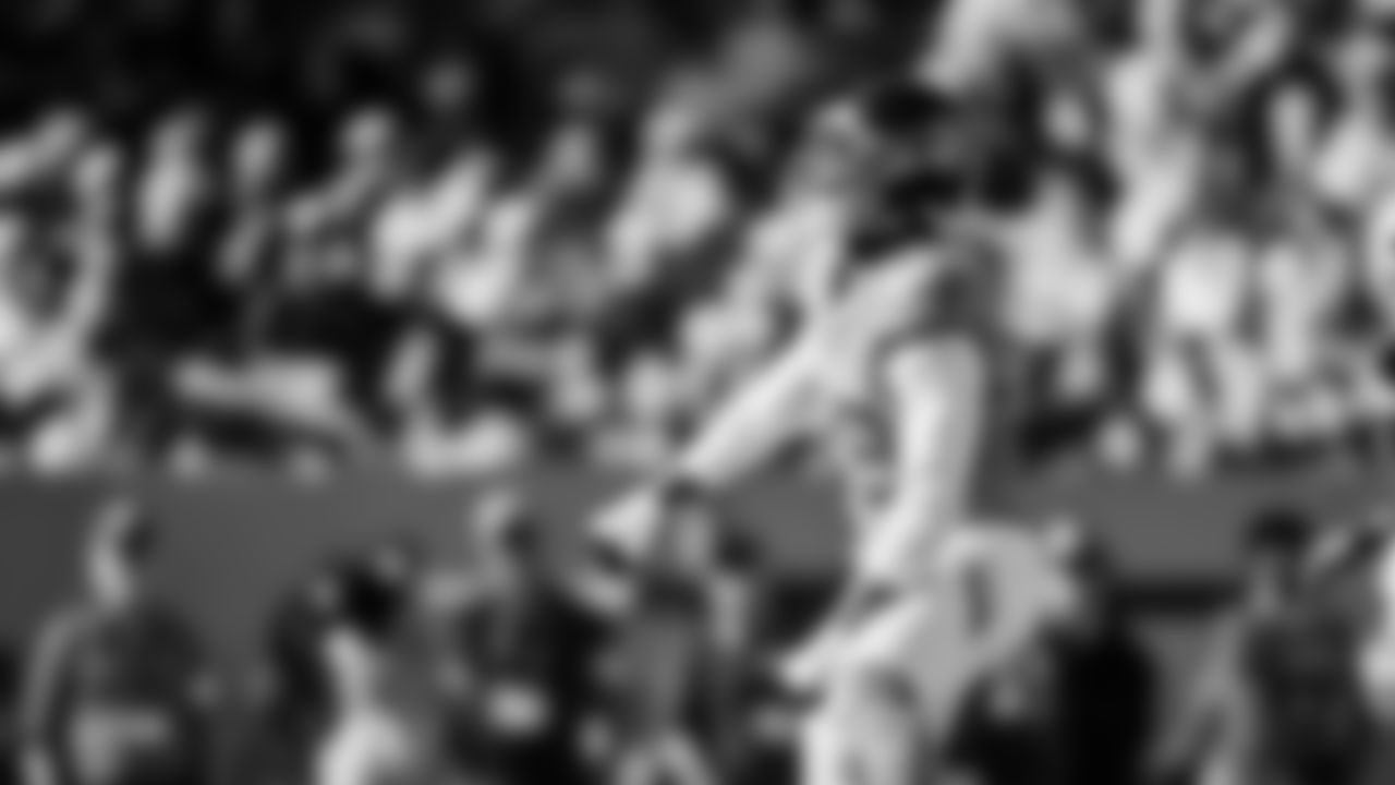 The Tennessee Titans and the Houston Texans compete at Nissan Stadium on November 16, 2025 in Nashville, TN. Photo By Jessie Rogers/Tennessee Titans