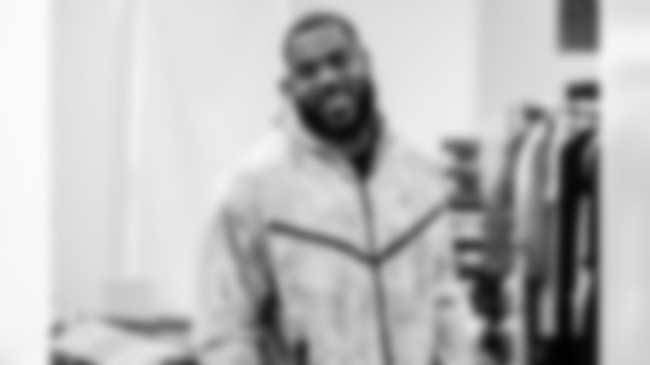 Jeffery Simmons Sack Campaign Check Donation on January 21, 2026 in Nashville, TN. Photo By Beau Brune/Tennessee Titans