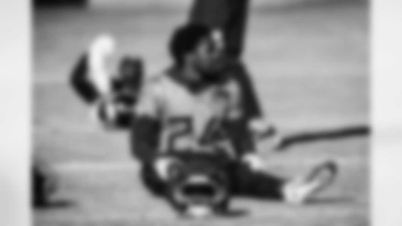 Running back Jordan Mims #24 of the Tennessee Titans during practice at the Ascension Saint Thomas Sports Park on November 28, 2025 in Nashville, TN. Photo By Beau Brune/Tennessee Titans