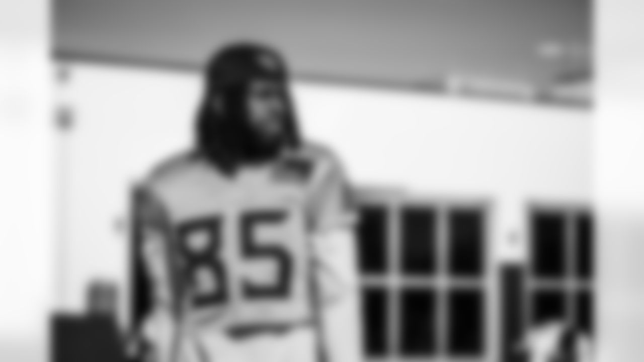 Tight end Chig Okonkwo #85 of the Tennessee Titans during practice at the Ascension Saint Thomas Sports Park on December 12, 2025 in Nashville, TN. Photo By Donald Page/Tennessee Titans